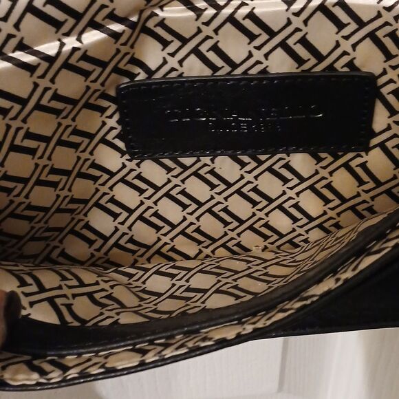 Tignanello Black and Gold Crossbody Bag with Sleek Design Leather - Picture 6 of 9